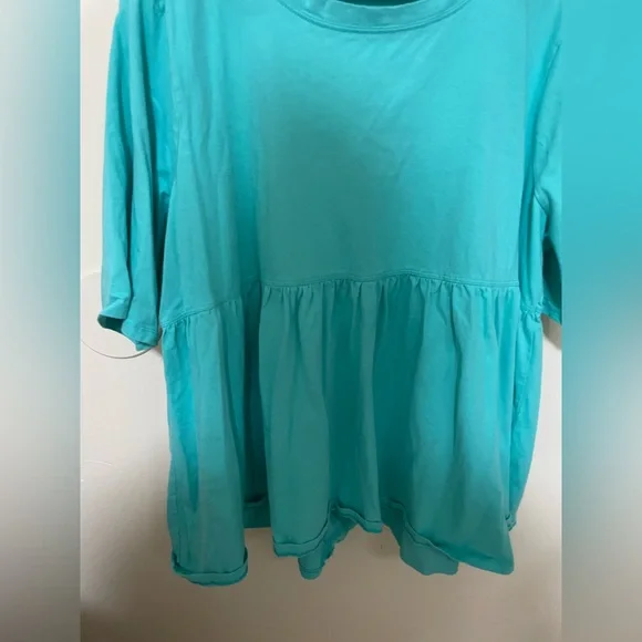 ✨Women’s Zenana Short Sleeve Top Size 3X - Picture 2 of 7